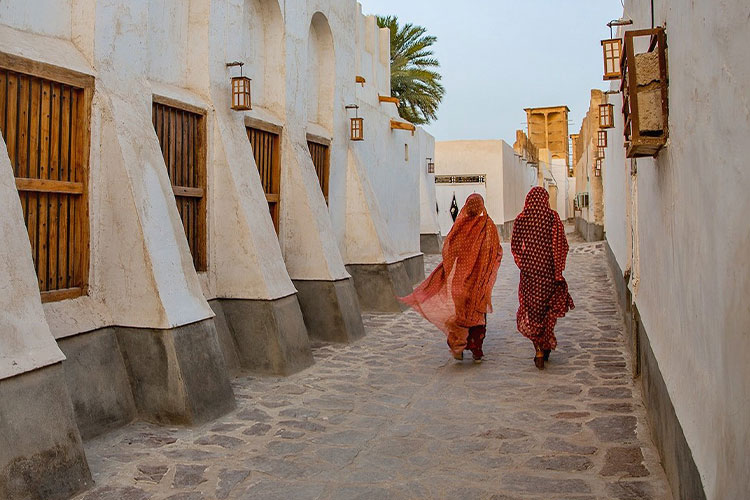 هندورابی تا سنتورینی